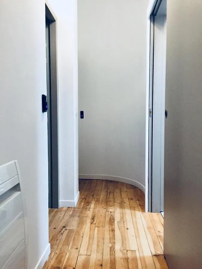 Villa Tarbis Tarbes Centre Ville , Appartements Tout Confort Apartment